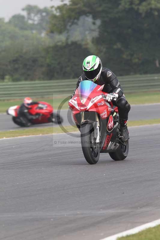 Motorcycle action photographs;Trackday digital images;event digital images;eventdigitalimages;no limits trackday;peter wileman photography;snetterton;snetterton circuit norfolk;snetterton photographs;trackday;trackday photos
