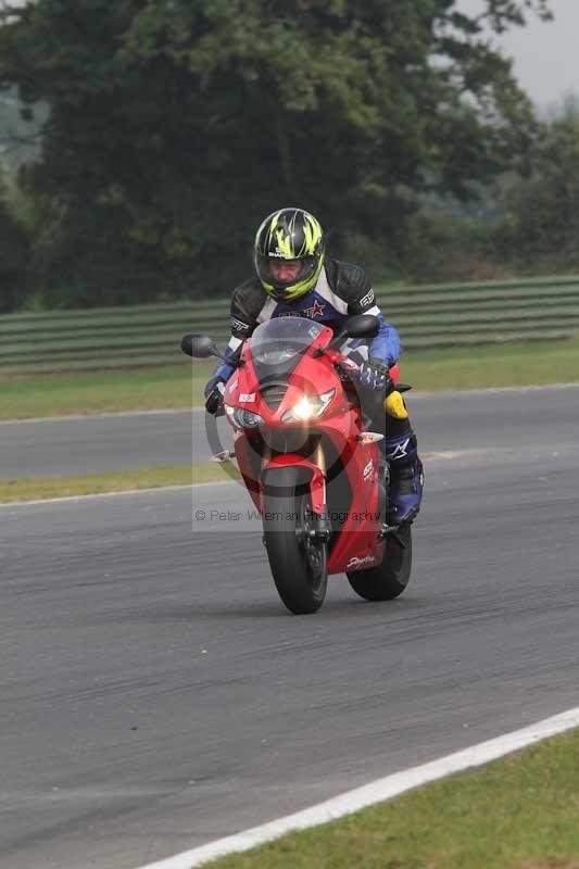 Motorcycle action photographs;Trackday digital images;event digital images;eventdigitalimages;no limits trackday;peter wileman photography;snetterton;snetterton circuit norfolk;snetterton photographs;trackday;trackday photos