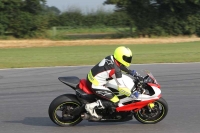 Motorcycle-action-photographs;Trackday-digital-images;event-digital-images;eventdigitalimages;no-limits-trackday;peter-wileman-photography;snetterton;snetterton-circuit-norfolk;snetterton-photographs;trackday;trackday-photos