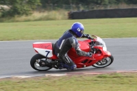 Motorcycle-action-photographs;Trackday-digital-images;event-digital-images;eventdigitalimages;no-limits-trackday;peter-wileman-photography;snetterton;snetterton-circuit-norfolk;snetterton-photographs;trackday;trackday-photos