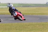 Motorcycle-action-photographs;Trackday-digital-images;event-digital-images;eventdigitalimages;no-limits-trackday;peter-wileman-photography;snetterton;snetterton-circuit-norfolk;snetterton-photographs;trackday;trackday-photos