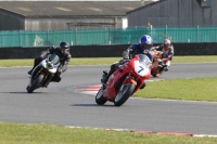 Motorcycle-action-photographs;Trackday-digital-images;event-digital-images;eventdigitalimages;no-limits-trackday;peter-wileman-photography;snetterton;snetterton-circuit-norfolk;snetterton-photographs;trackday;trackday-photos