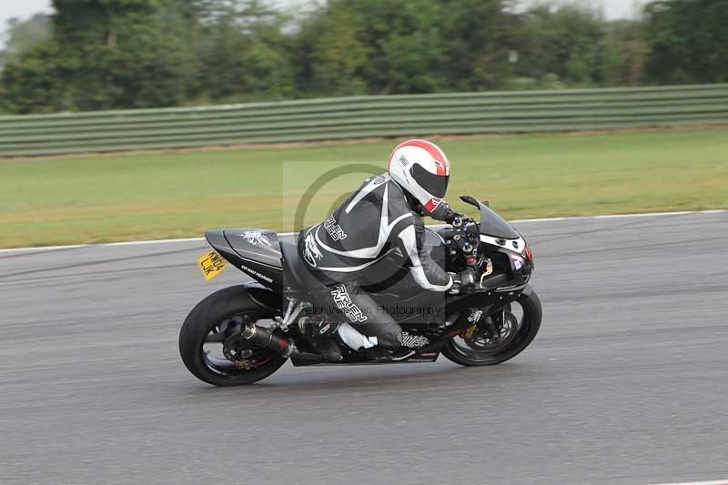 Motorcycle action photographs;Trackday digital images;event digital images;eventdigitalimages;no limits trackday;peter wileman photography;snetterton;snetterton circuit norfolk;snetterton photographs;trackday;trackday photos