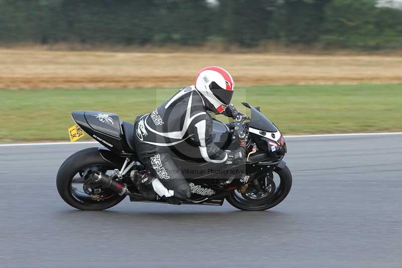 Motorcycle action photographs;Trackday digital images;event digital images;eventdigitalimages;no limits trackday;peter wileman photography;snetterton;snetterton circuit norfolk;snetterton photographs;trackday;trackday photos