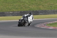 Motorcycle-action-photographs;Trackday-digital-images;event-digital-images;eventdigitalimages;no-limits-trackday;peter-wileman-photography;snetterton;snetterton-circuit-norfolk;snetterton-photographs;trackday;trackday-photos