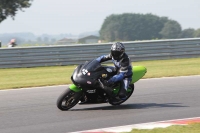 Motorcycle-action-photographs;Trackday-digital-images;event-digital-images;eventdigitalimages;no-limits-trackday;peter-wileman-photography;snetterton;snetterton-circuit-norfolk;snetterton-photographs;trackday;trackday-photos