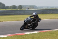 Motorcycle-action-photographs;Trackday-digital-images;event-digital-images;eventdigitalimages;no-limits-trackday;peter-wileman-photography;snetterton;snetterton-circuit-norfolk;snetterton-photographs;trackday;trackday-photos