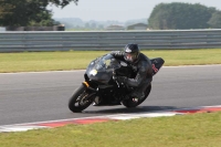Motorcycle-action-photographs;Trackday-digital-images;event-digital-images;eventdigitalimages;no-limits-trackday;peter-wileman-photography;snetterton;snetterton-circuit-norfolk;snetterton-photographs;trackday;trackday-photos