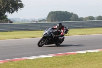 Motorcycle-action-photographs;Trackday-digital-images;event-digital-images;eventdigitalimages;no-limits-trackday;peter-wileman-photography;snetterton;snetterton-circuit-norfolk;snetterton-photographs;trackday;trackday-photos