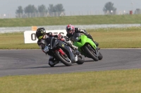 Motorcycle-action-photographs;Trackday-digital-images;event-digital-images;eventdigitalimages;no-limits-trackday;peter-wileman-photography;snetterton;snetterton-circuit-norfolk;snetterton-photographs;trackday;trackday-photos