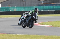 Motorcycle-action-photographs;Trackday-digital-images;event-digital-images;eventdigitalimages;no-limits-trackday;peter-wileman-photography;snetterton;snetterton-circuit-norfolk;snetterton-photographs;trackday;trackday-photos