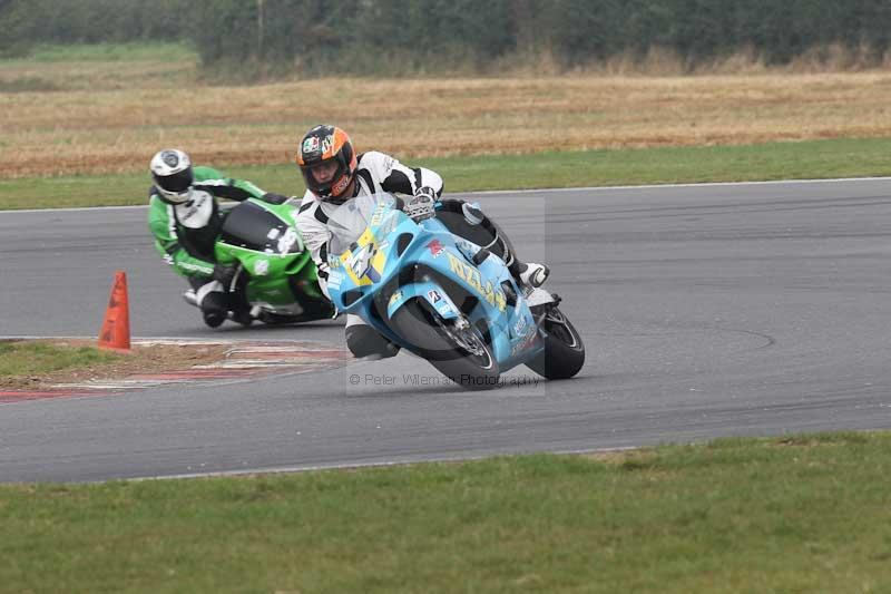 Motorcycle action photographs;Trackday digital images;event digital images;eventdigitalimages;no limits trackday;peter wileman photography;snetterton;snetterton circuit norfolk;snetterton photographs;trackday;trackday photos