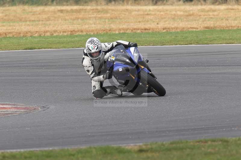 Motorcycle action photographs;Trackday digital images;event digital images;eventdigitalimages;no limits trackday;peter wileman photography;snetterton;snetterton circuit norfolk;snetterton photographs;trackday;trackday photos