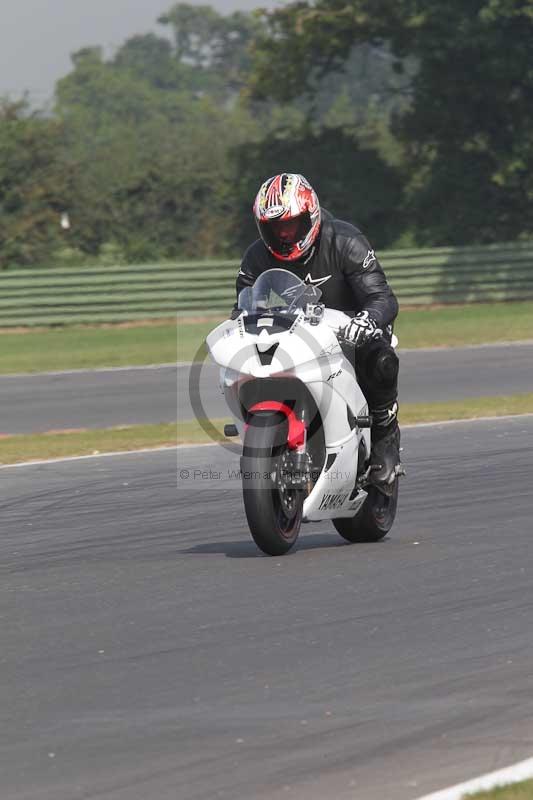 Motorcycle action photographs;Trackday digital images;event digital images;eventdigitalimages;no limits trackday;peter wileman photography;snetterton;snetterton circuit norfolk;snetterton photographs;trackday;trackday photos