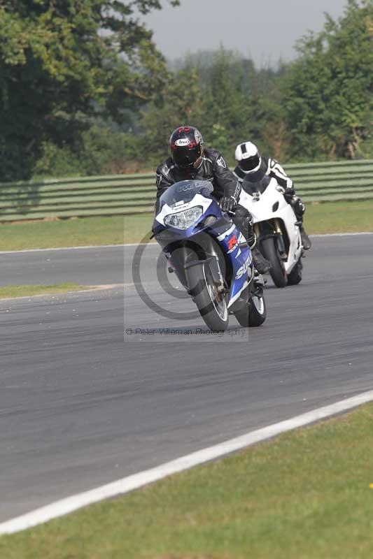 Motorcycle action photographs;Trackday digital images;event digital images;eventdigitalimages;no limits trackday;peter wileman photography;snetterton;snetterton circuit norfolk;snetterton photographs;trackday;trackday photos