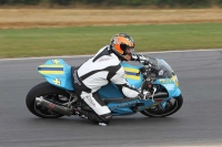 Motorcycle-action-photographs;Trackday-digital-images;event-digital-images;eventdigitalimages;no-limits-trackday;peter-wileman-photography;snetterton;snetterton-circuit-norfolk;snetterton-photographs;trackday;trackday-photos