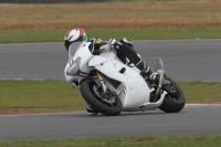 Motorcycle-action-photographs;Trackday-digital-images;event-digital-images;eventdigitalimages;no-limits-trackday;peter-wileman-photography;snetterton;snetterton-circuit-norfolk;snetterton-photographs;trackday;trackday-photos