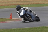 Motorcycle-action-photographs;Trackday-digital-images;event-digital-images;eventdigitalimages;no-limits-trackday;peter-wileman-photography;snetterton;snetterton-circuit-norfolk;snetterton-photographs;trackday;trackday-photos