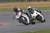 Motorcycle-action-photographs;Trackday-digital-images;event-digital-images;eventdigitalimages;no-limits-trackday;peter-wileman-photography;snetterton;snetterton-circuit-norfolk;snetterton-photographs;trackday;trackday-photos