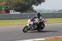 Motorcycle-action-photographs;Trackday-digital-images;event-digital-images;eventdigitalimages;no-limits-trackday;peter-wileman-photography;snetterton;snetterton-circuit-norfolk;snetterton-photographs;trackday;trackday-photos