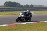 Motorcycle-action-photographs;Trackday-digital-images;event-digital-images;eventdigitalimages;no-limits-trackday;peter-wileman-photography;snetterton;snetterton-circuit-norfolk;snetterton-photographs;trackday;trackday-photos