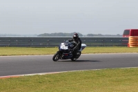 Motorcycle-action-photographs;Trackday-digital-images;event-digital-images;eventdigitalimages;no-limits-trackday;peter-wileman-photography;snetterton;snetterton-circuit-norfolk;snetterton-photographs;trackday;trackday-photos
