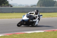 Motorcycle-action-photographs;Trackday-digital-images;event-digital-images;eventdigitalimages;no-limits-trackday;peter-wileman-photography;snetterton;snetterton-circuit-norfolk;snetterton-photographs;trackday;trackday-photos