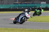 Motorcycle-action-photographs;Trackday-digital-images;event-digital-images;eventdigitalimages;no-limits-trackday;peter-wileman-photography;snetterton;snetterton-circuit-norfolk;snetterton-photographs;trackday;trackday-photos