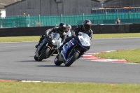 Motorcycle-action-photographs;Trackday-digital-images;event-digital-images;eventdigitalimages;no-limits-trackday;peter-wileman-photography;snetterton;snetterton-circuit-norfolk;snetterton-photographs;trackday;trackday-photos