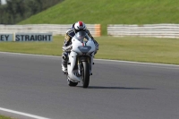 Motorcycle-action-photographs;Trackday-digital-images;event-digital-images;eventdigitalimages;no-limits-trackday;peter-wileman-photography;snetterton;snetterton-circuit-norfolk;snetterton-photographs;trackday;trackday-photos