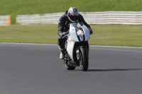 Motorcycle-action-photographs;Trackday-digital-images;event-digital-images;eventdigitalimages;no-limits-trackday;peter-wileman-photography;snetterton;snetterton-circuit-norfolk;snetterton-photographs;trackday;trackday-photos