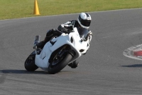 Motorcycle-action-photographs;Trackday-digital-images;event-digital-images;eventdigitalimages;no-limits-trackday;peter-wileman-photography;snetterton;snetterton-circuit-norfolk;snetterton-photographs;trackday;trackday-photos
