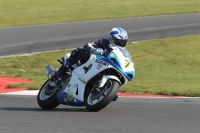 Motorcycle-action-photographs;Trackday-digital-images;event-digital-images;eventdigitalimages;no-limits-trackday;peter-wileman-photography;snetterton;snetterton-circuit-norfolk;snetterton-photographs;trackday;trackday-photos
