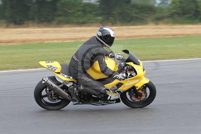 Motorcycle action photographs;Trackday digital images;event digital images;eventdigitalimages;no limits trackday;peter wileman photography;snetterton;snetterton circuit norfolk;snetterton photographs;trackday;trackday photos