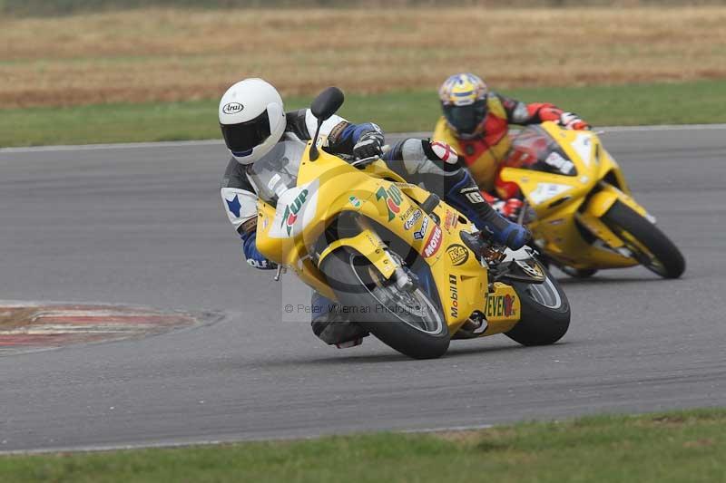 Motorcycle action photographs;Trackday digital images;event digital images;eventdigitalimages;no limits trackday;peter wileman photography;snetterton;snetterton circuit norfolk;snetterton photographs;trackday;trackday photos