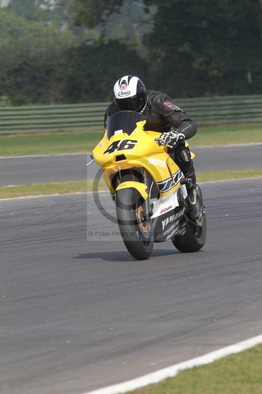 Motorcycle action photographs;Trackday digital images;event digital images;eventdigitalimages;no limits trackday;peter wileman photography;snetterton;snetterton circuit norfolk;snetterton photographs;trackday;trackday photos