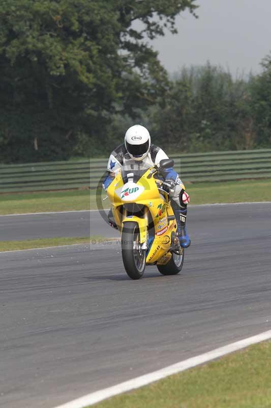 Motorcycle action photographs;Trackday digital images;event digital images;eventdigitalimages;no limits trackday;peter wileman photography;snetterton;snetterton circuit norfolk;snetterton photographs;trackday;trackday photos