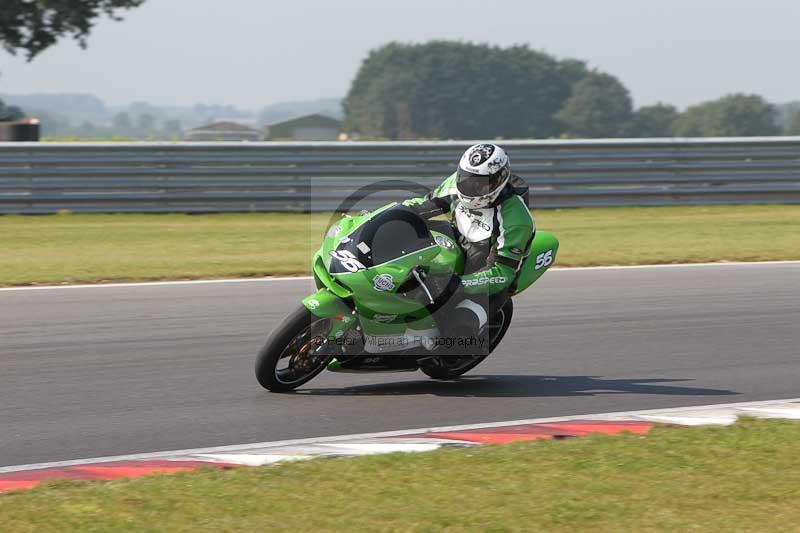 Motorcycle action photographs;Trackday digital images;event digital images;eventdigitalimages;no limits trackday;peter wileman photography;snetterton;snetterton circuit norfolk;snetterton photographs;trackday;trackday photos