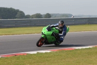 Motorcycle-action-photographs;Trackday-digital-images;event-digital-images;eventdigitalimages;no-limits-trackday;peter-wileman-photography;snetterton;snetterton-circuit-norfolk;snetterton-photographs;trackday;trackday-photos