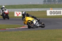 Motorcycle-action-photographs;Trackday-digital-images;event-digital-images;eventdigitalimages;no-limits-trackday;peter-wileman-photography;snetterton;snetterton-circuit-norfolk;snetterton-photographs;trackday;trackday-photos