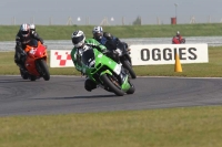 Motorcycle-action-photographs;Trackday-digital-images;event-digital-images;eventdigitalimages;no-limits-trackday;peter-wileman-photography;snetterton;snetterton-circuit-norfolk;snetterton-photographs;trackday;trackday-photos