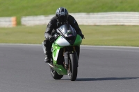 Motorcycle-action-photographs;Trackday-digital-images;event-digital-images;eventdigitalimages;no-limits-trackday;peter-wileman-photography;snetterton;snetterton-circuit-norfolk;snetterton-photographs;trackday;trackday-photos