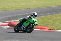 Motorcycle-action-photographs;Trackday-digital-images;event-digital-images;eventdigitalimages;no-limits-trackday;peter-wileman-photography;snetterton;snetterton-circuit-norfolk;snetterton-photographs;trackday;trackday-photos