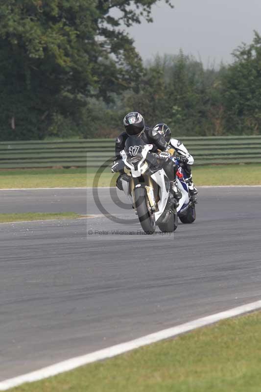 Motorcycle action photographs;Trackday digital images;event digital images;eventdigitalimages;no limits trackday;peter wileman photography;snetterton;snetterton circuit norfolk;snetterton photographs;trackday;trackday photos
