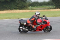 Motorcycle-action-photographs;Trackday-digital-images;event-digital-images;eventdigitalimages;no-limits-trackday;peter-wileman-photography;snetterton;snetterton-circuit-norfolk;snetterton-photographs;trackday;trackday-photos