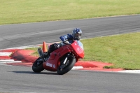 Motorcycle-action-photographs;Trackday-digital-images;event-digital-images;eventdigitalimages;no-limits-trackday;peter-wileman-photography;snetterton;snetterton-circuit-norfolk;snetterton-photographs;trackday;trackday-photos