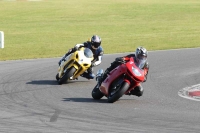 Motorcycle-action-photographs;Trackday-digital-images;event-digital-images;eventdigitalimages;no-limits-trackday;peter-wileman-photography;snetterton;snetterton-circuit-norfolk;snetterton-photographs;trackday;trackday-photos