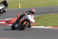 Motorcycle-action-photographs;Trackday-digital-images;event-digital-images;eventdigitalimages;no-limits-trackday;peter-wileman-photography;snetterton;snetterton-circuit-norfolk;snetterton-photographs;trackday;trackday-photos