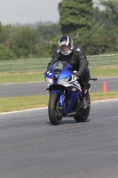 NOVICE BLUE/WHITE BIKES