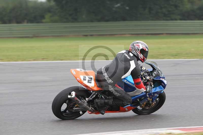 Motorcycle action photographs;Trackday digital images;event digital images;eventdigitalimages;no limits trackday;peter wileman photography;snetterton;snetterton circuit norfolk;snetterton photographs;trackday;trackday photos
